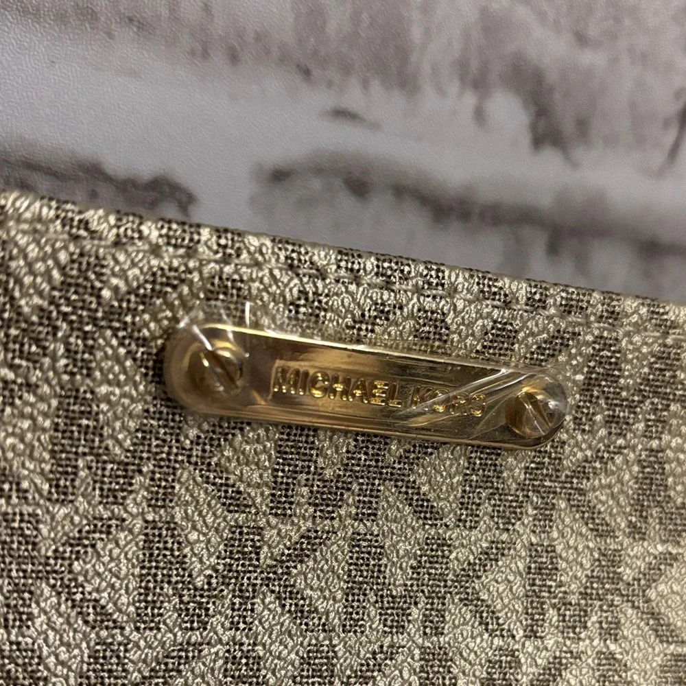 Michael Kors Belt Bag Fanny Pack - Picture 2 of 6